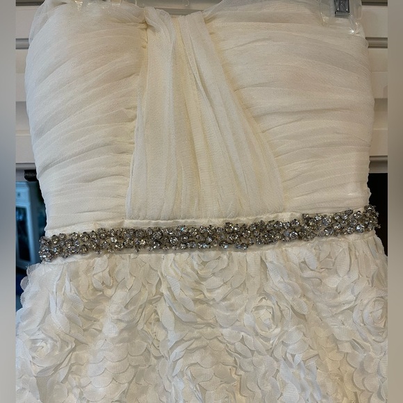 🔥NWT Beautiful ivory formal gown by As U Wish for prom/special occasion size 5 - Picture 2 of 9